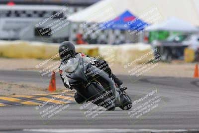 media/Jan-15-2023-SoCal Trackdays (Sun) [[c1237a034a]]/Turn 2 Set 2 (1155am)/